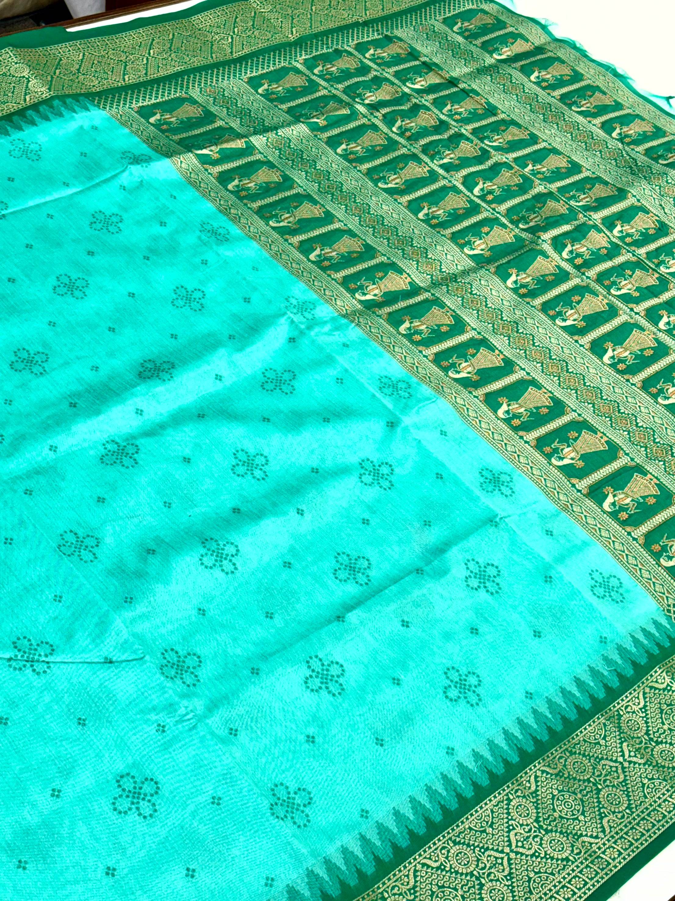 Rama Crystal Raw Silk Kanchi Pattu Saree