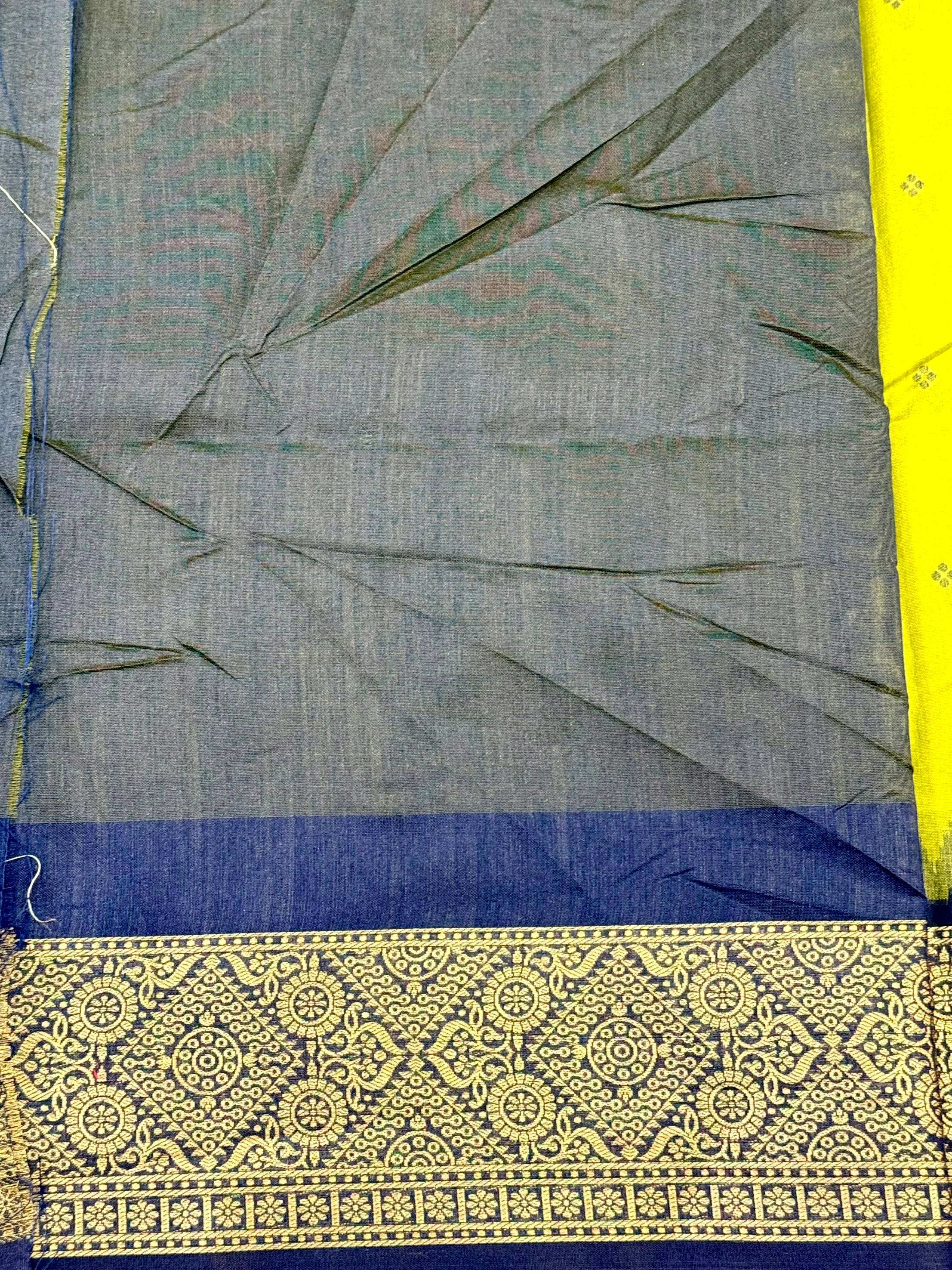 Green Crystal Raw Silk Kanchi Pattu Saree