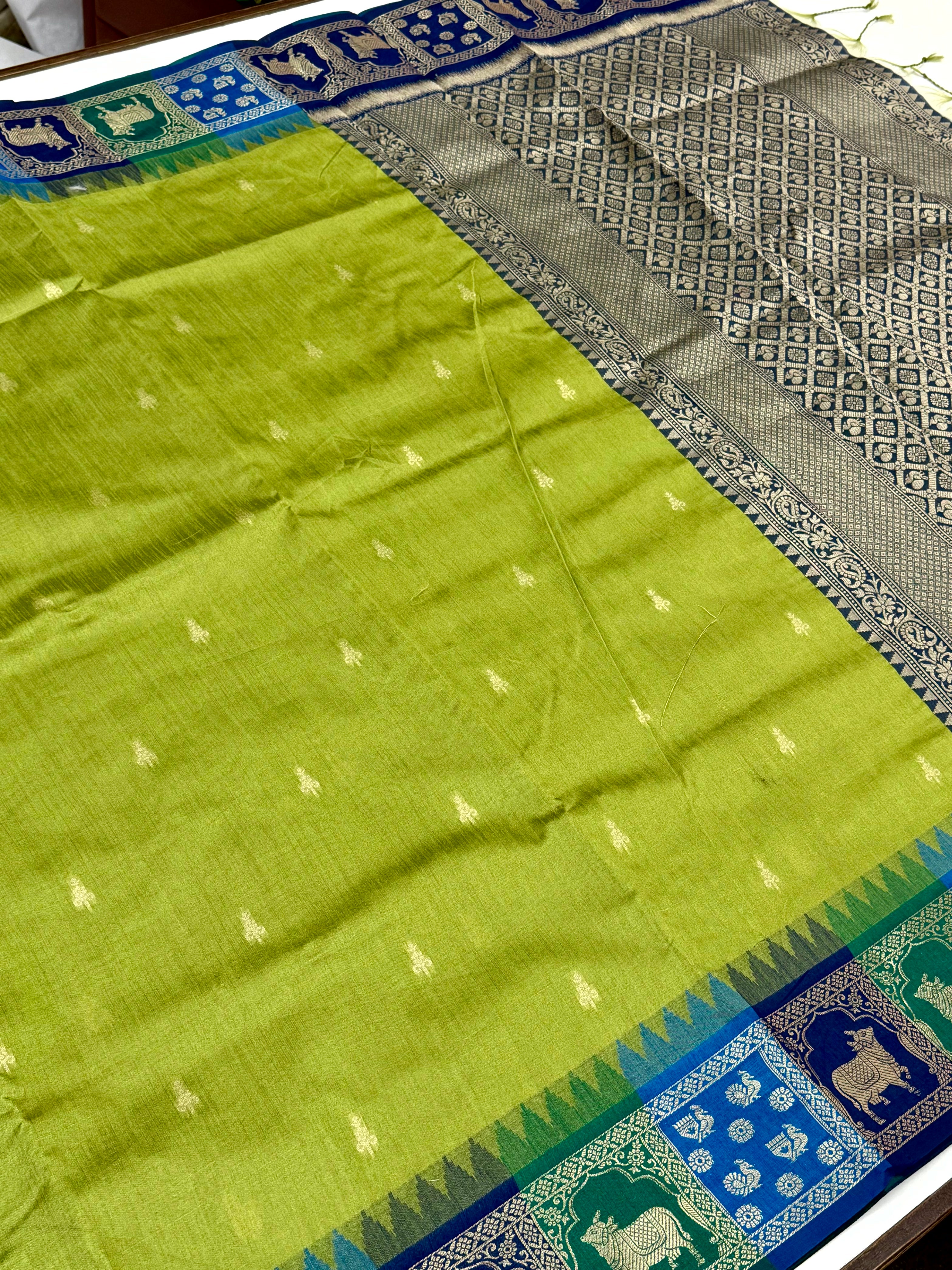 Green Minakari Kanchi Pattu Raw Silk Saree