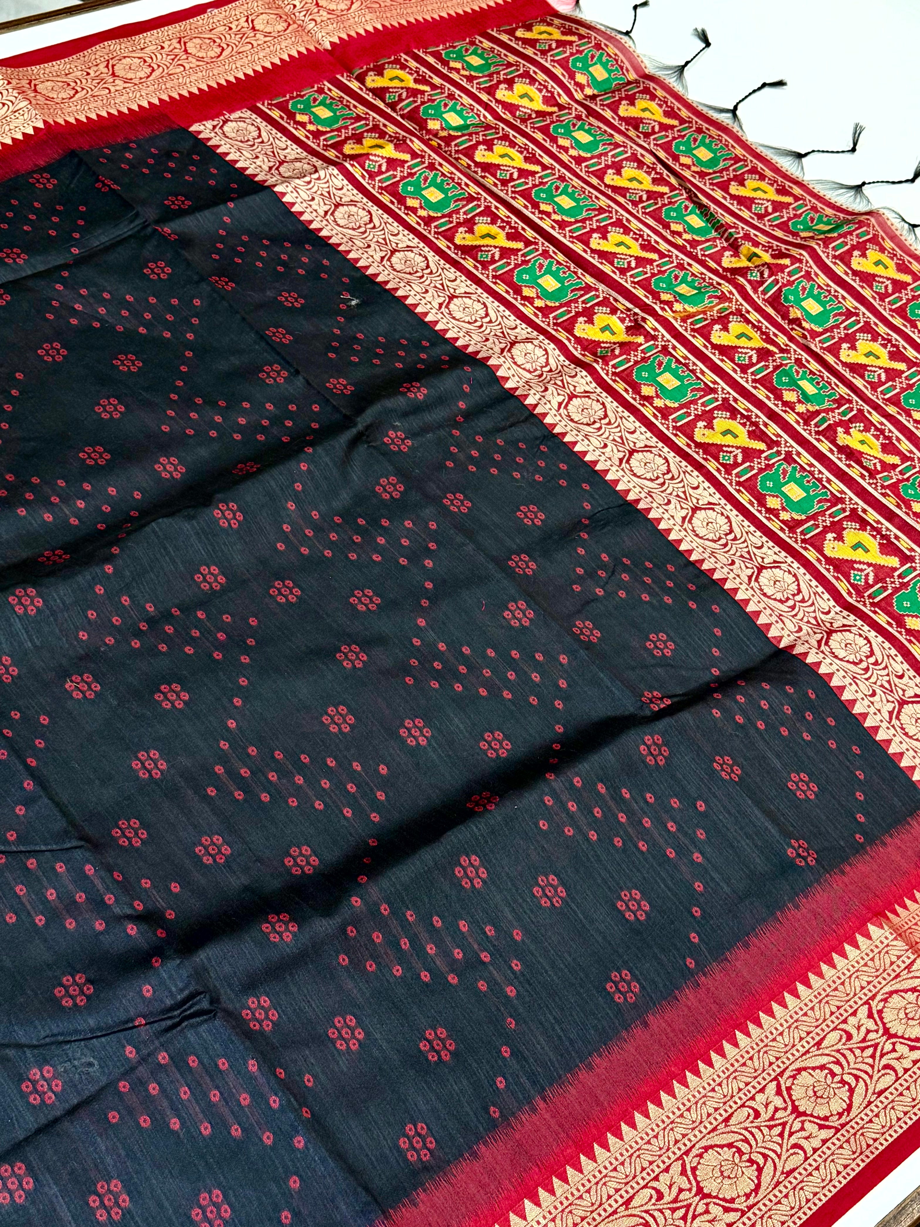 Black Bandhej Pochampally Raw Silk Saree