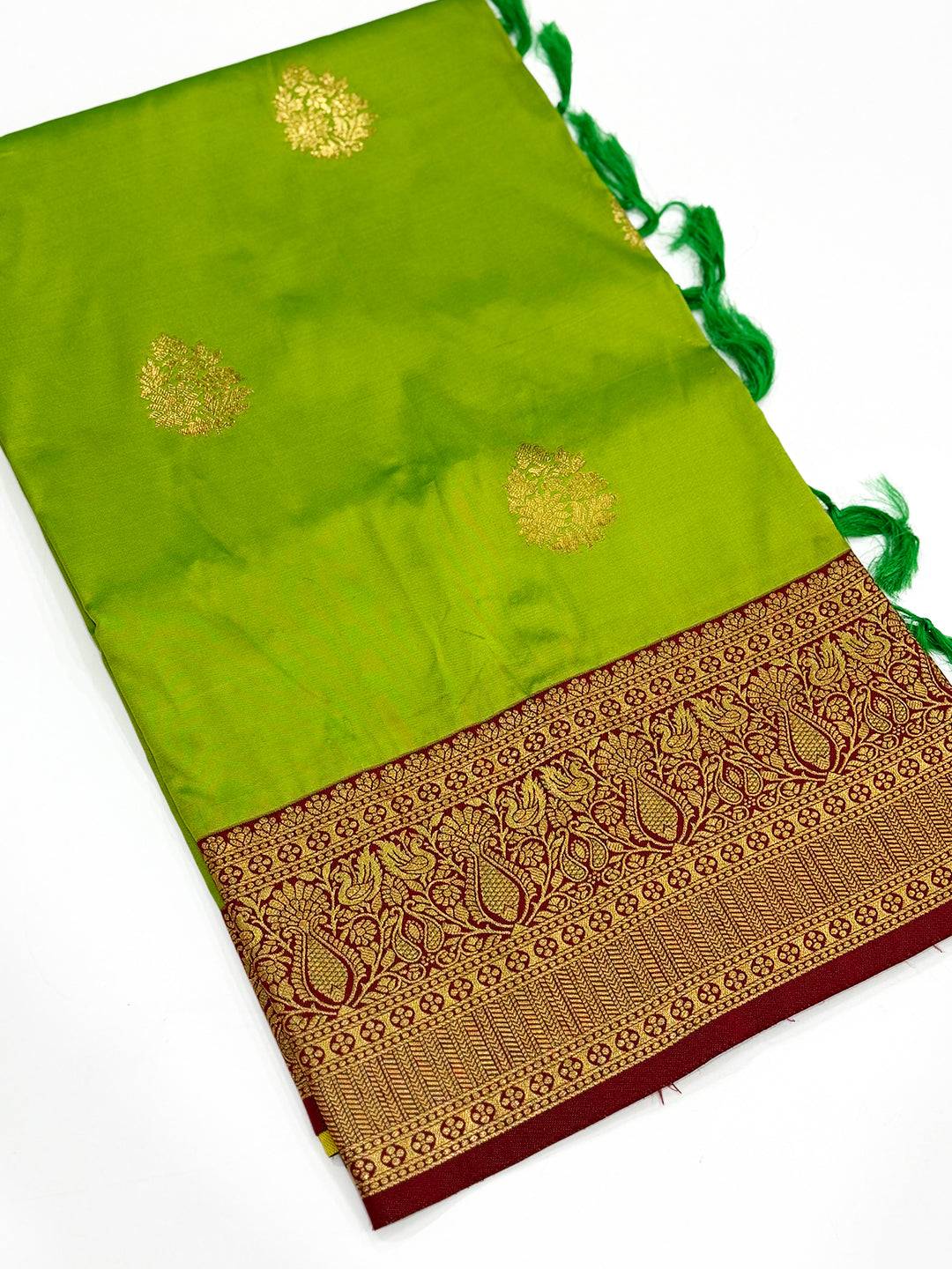 Regal Soft Silk Swan Motif Saree