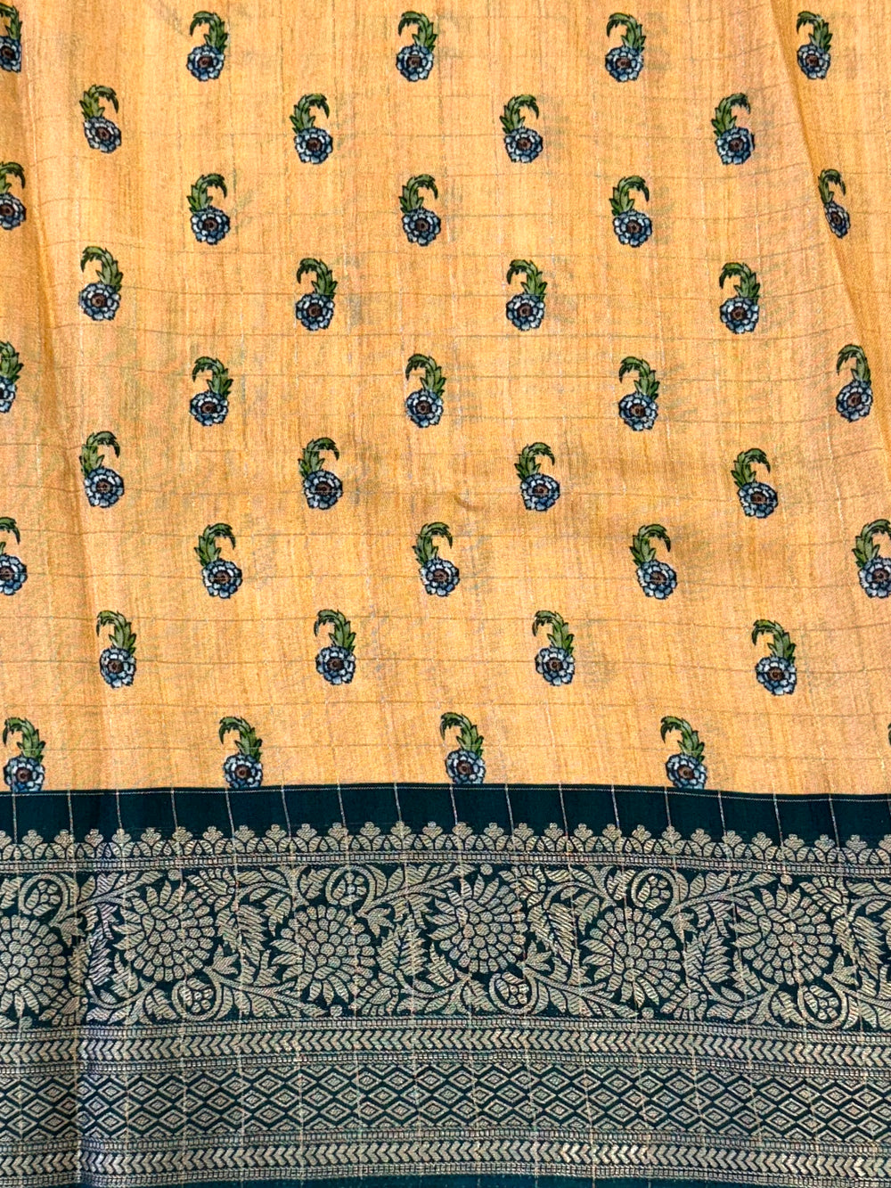 Radiance Pure Viscose Dola Check Saree