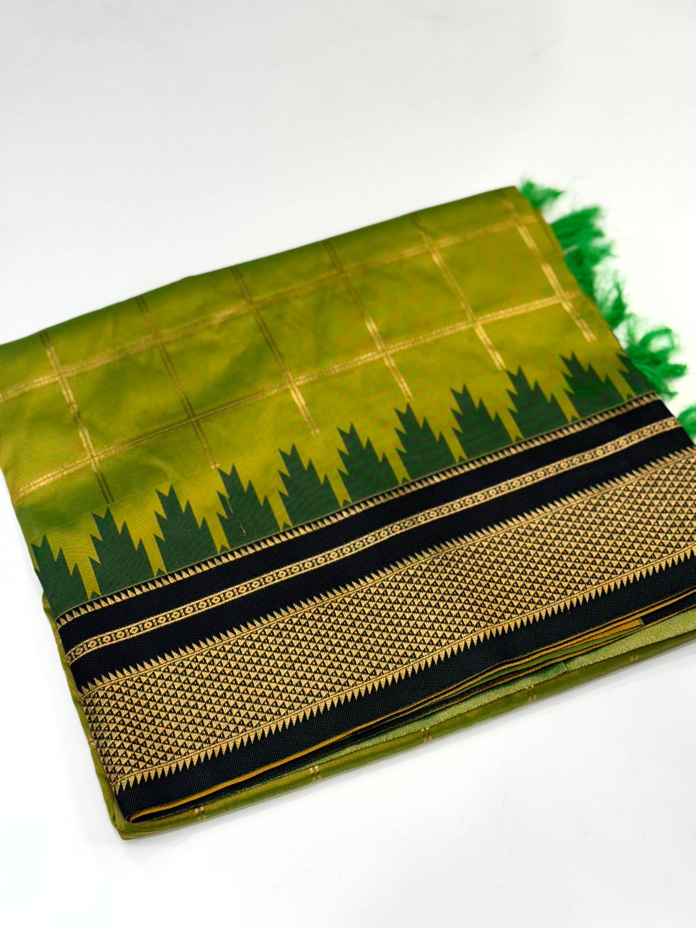 Majestic Dual Tone Gold Zari Saree