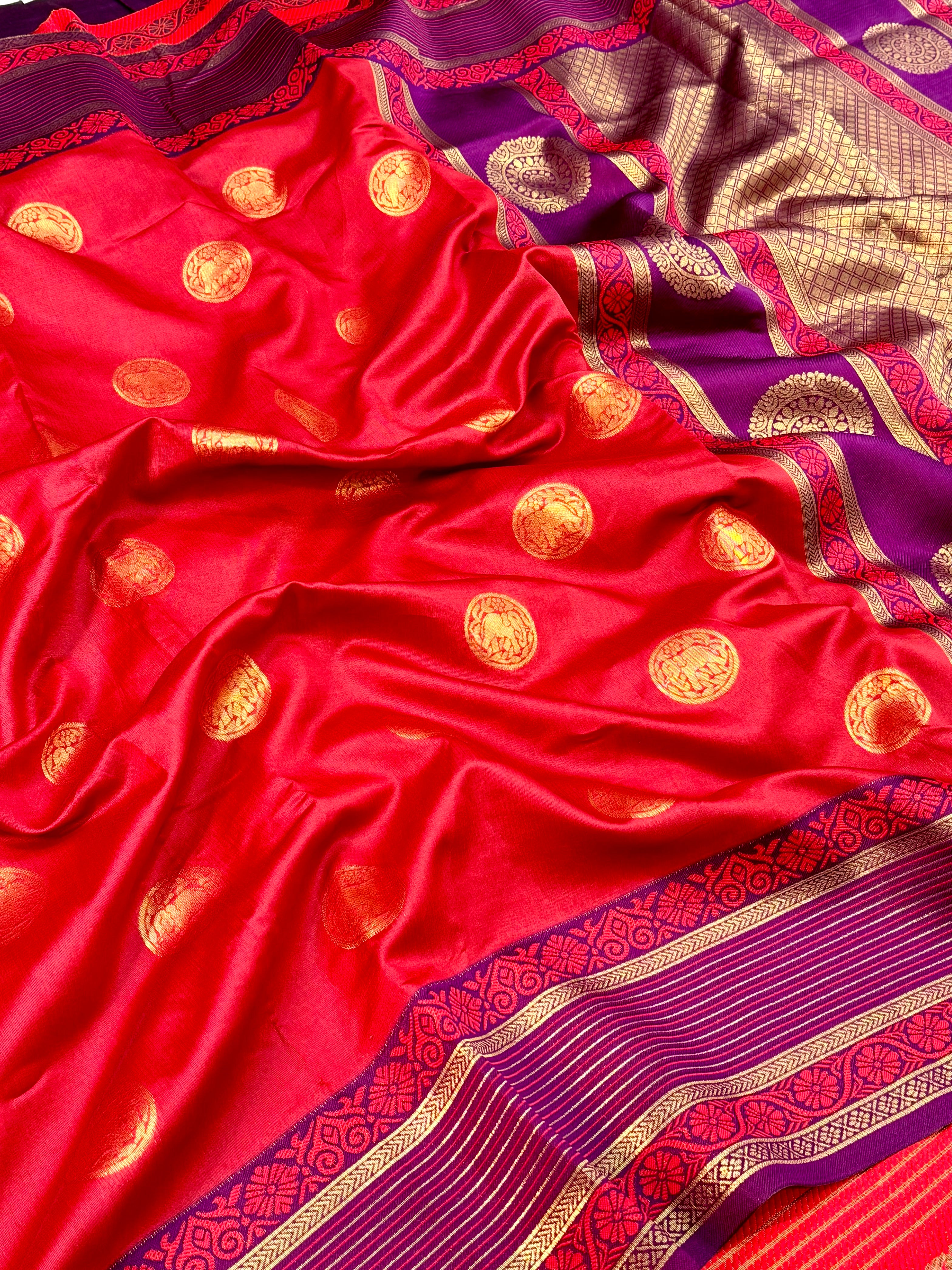 Elephant Zari Banarasi Soft Silk Saree