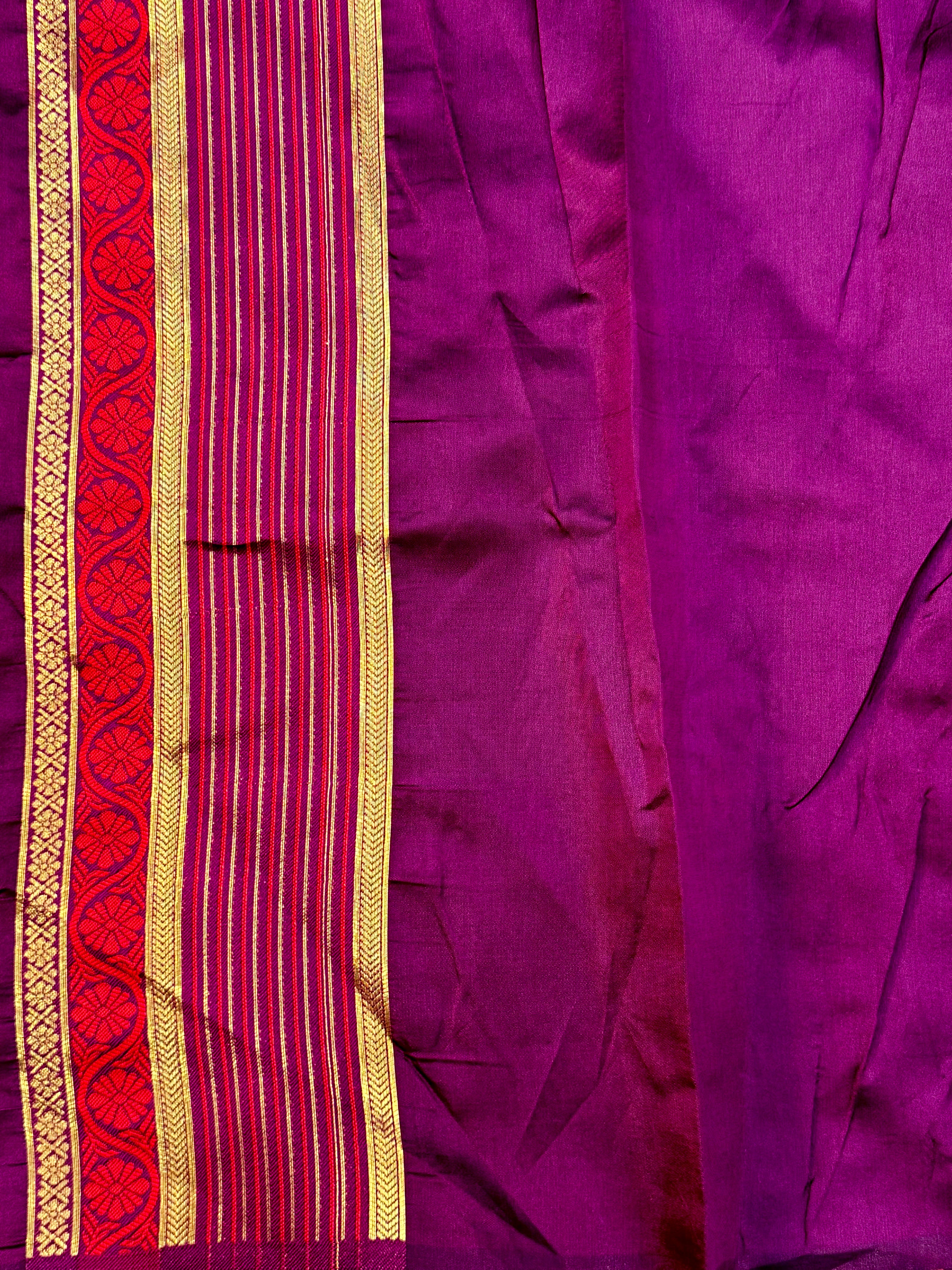 Elephant Zari Banarasi Soft Silk Saree