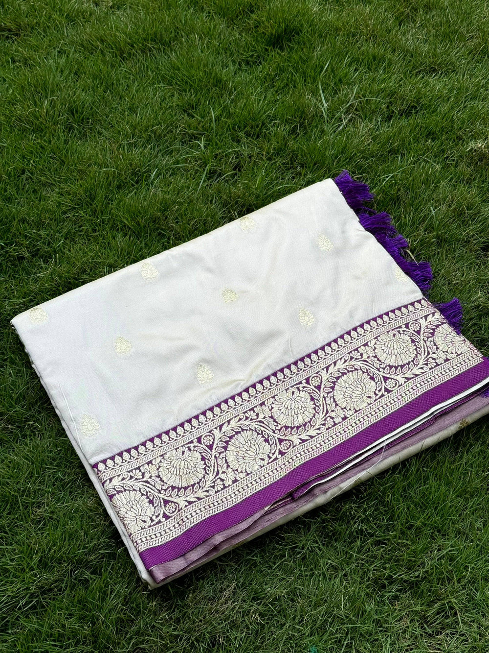White Soft Silk Feather Saree