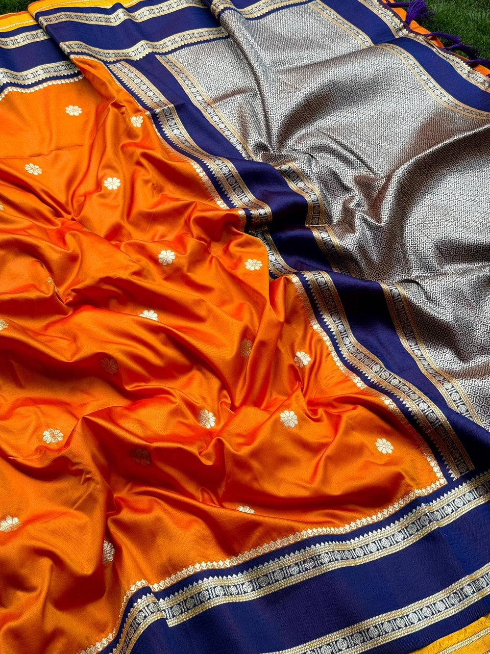 Navy Blue Soft Silk Floral Butta Saree