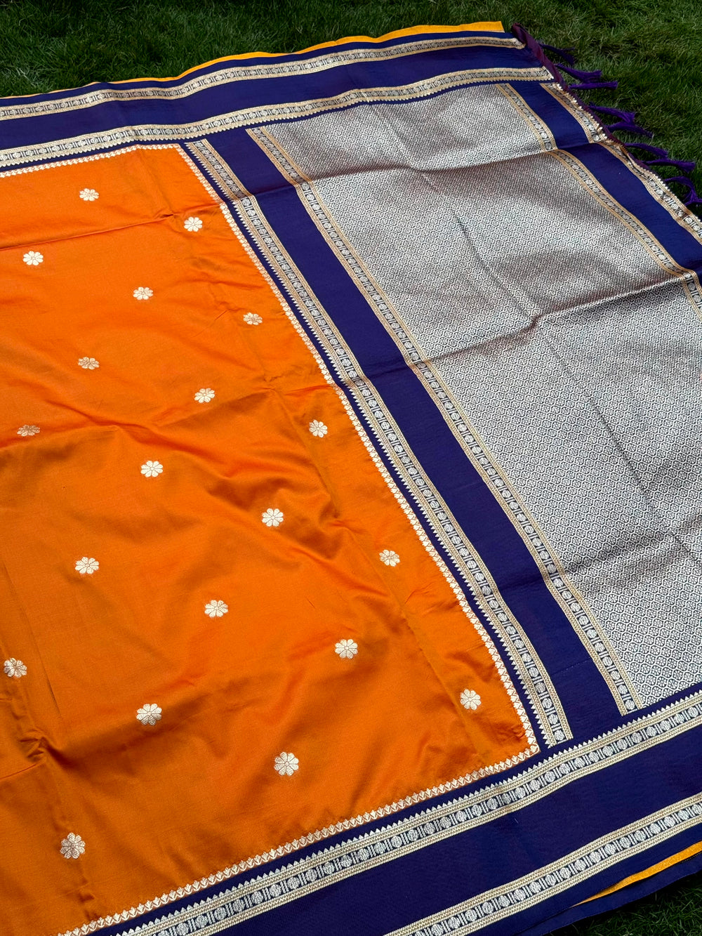 Navy Blue Soft Silk Floral Butta Saree