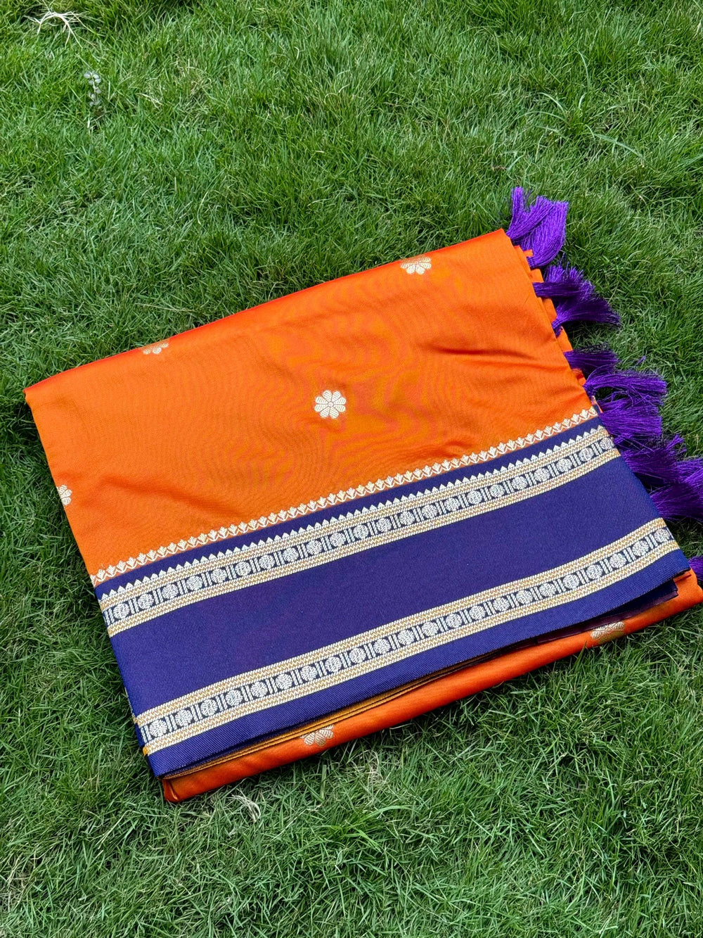 Navy Blue Soft Silk Floral Butta Saree