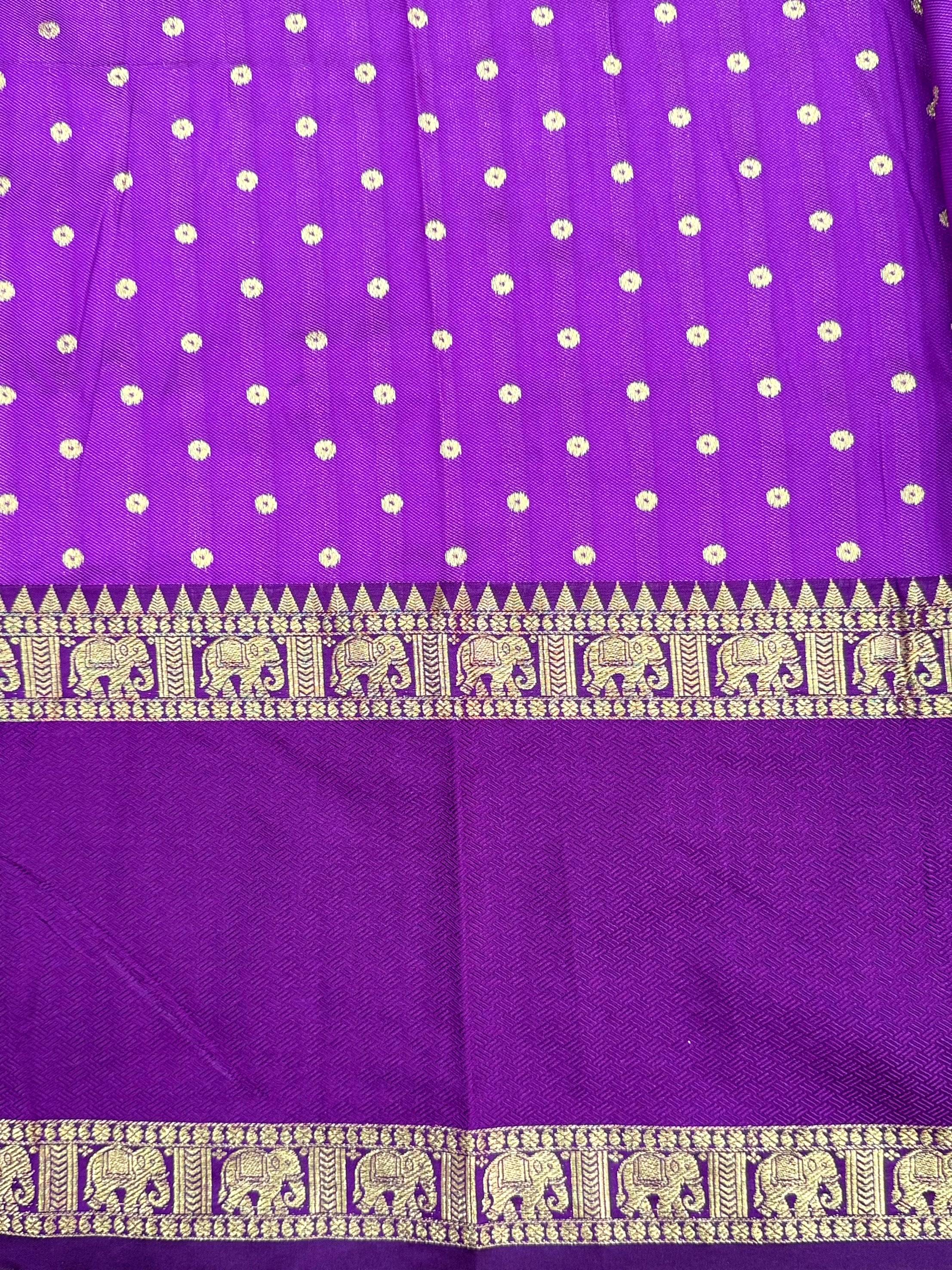 White Gadhwal Pure Soft Silk Saree