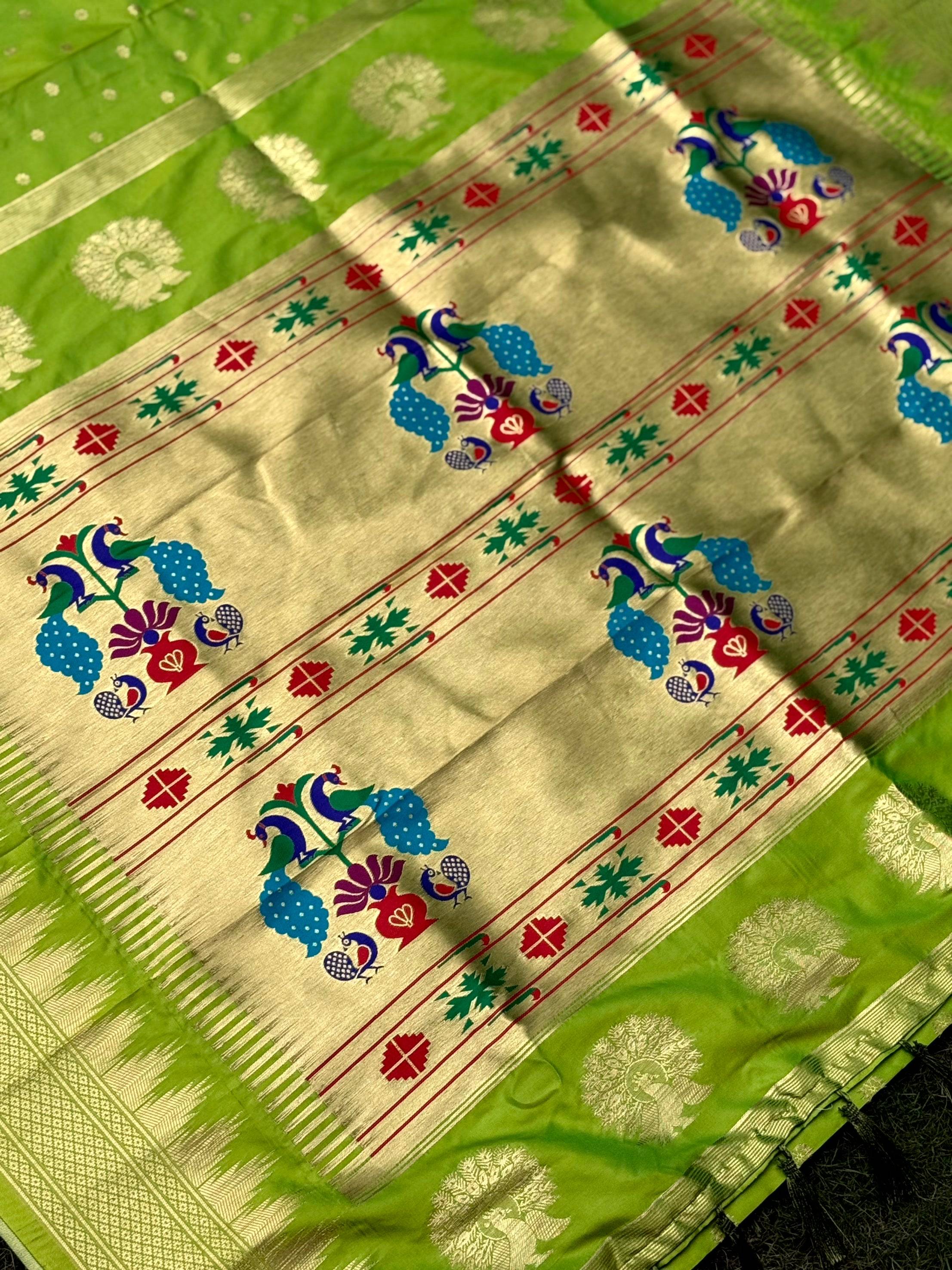Green Dual Tone Zari Banarasi Paithani Saree