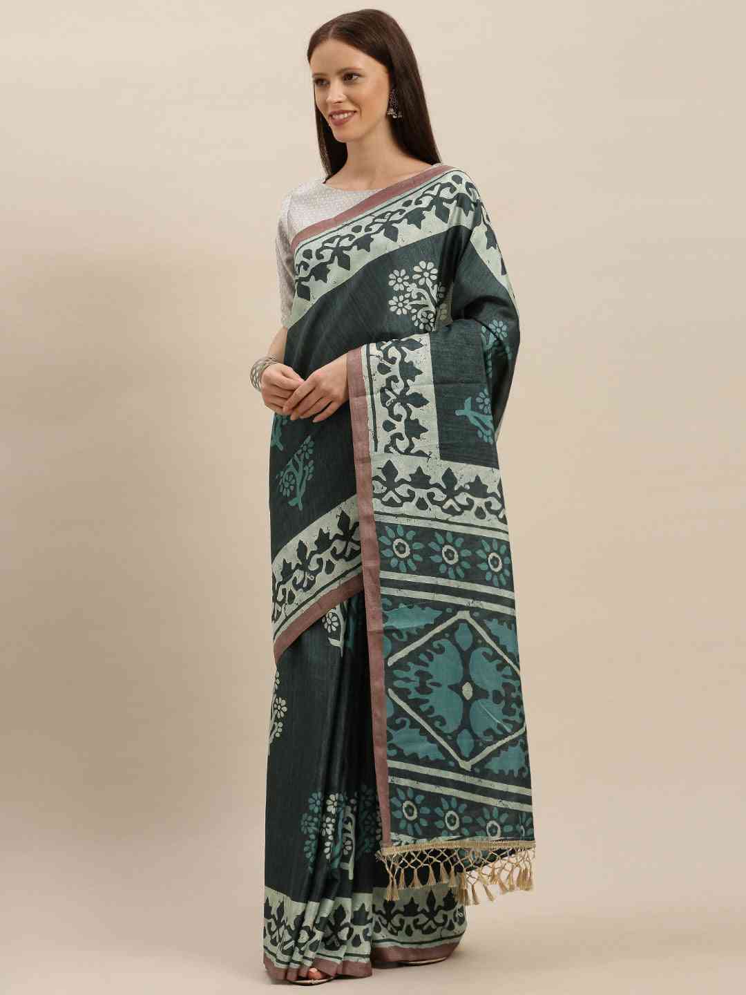 Grey & Blue Colour Linen Blend Bagru Saree