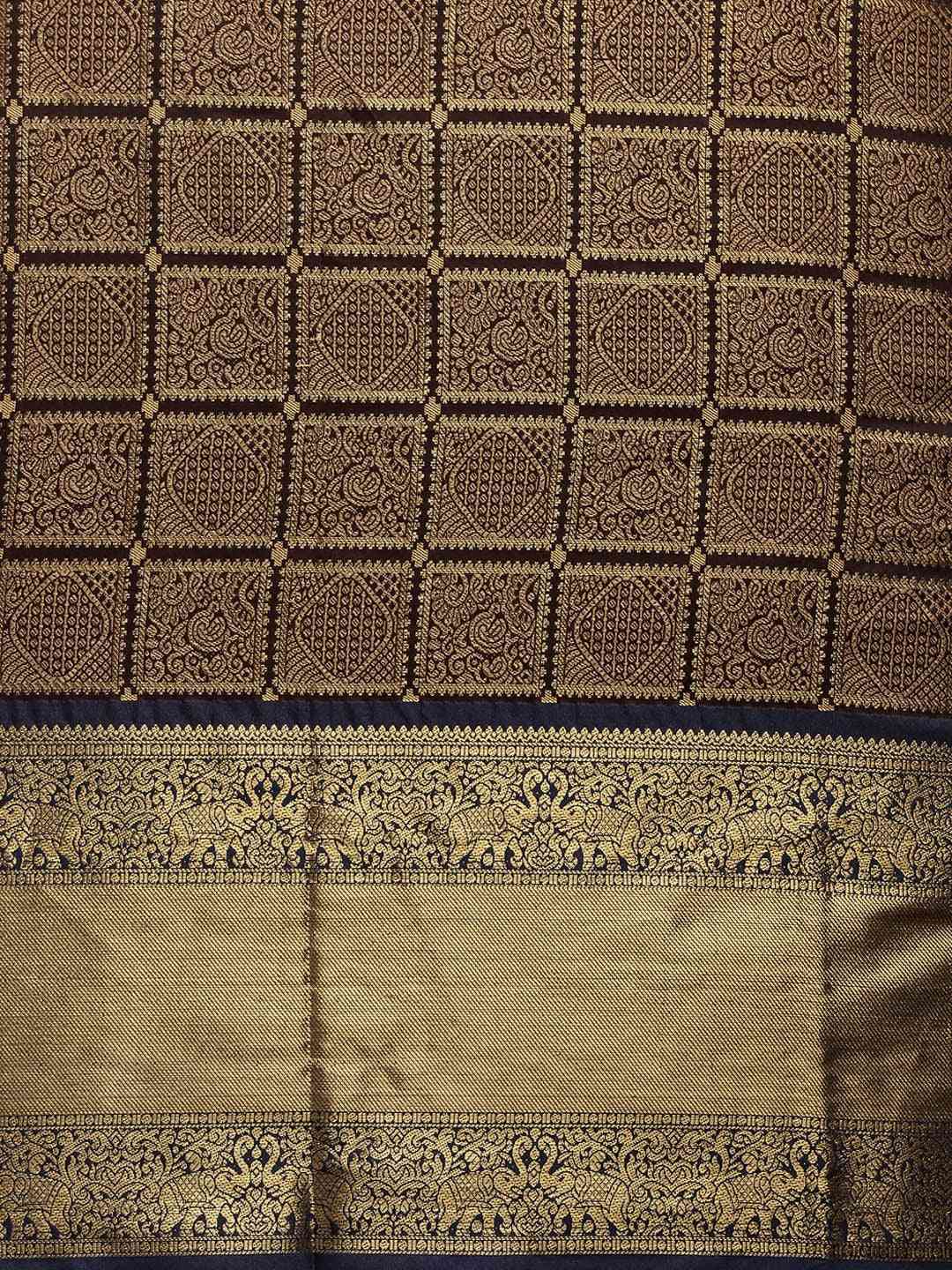 Kanjivaram Silk Saree With Checked Print in Royal Blue