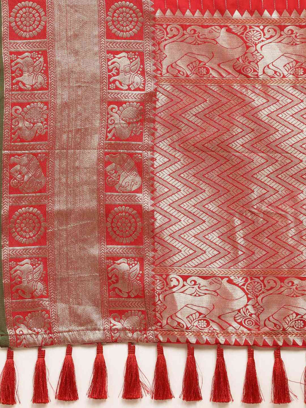 Exclusive Red Colour Checked Banarasi Saree