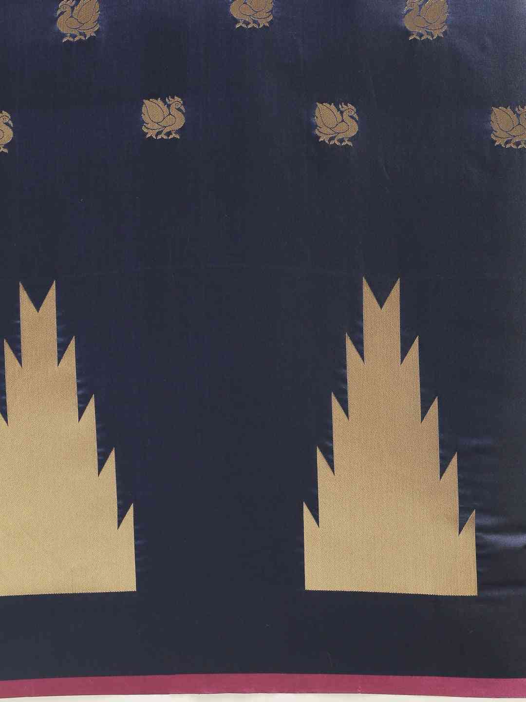 Geometric Print Navy Colour Zari Silk Banarasi Saree