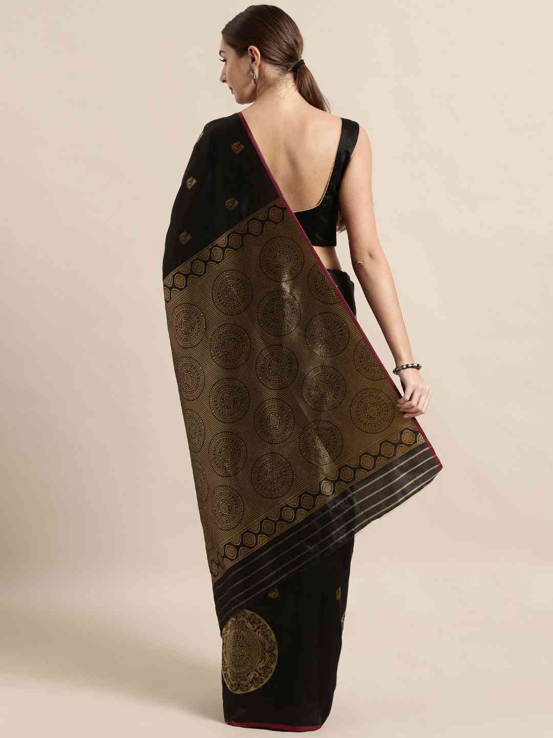 Lastest Banarasi Silk Saree With Zari weaving