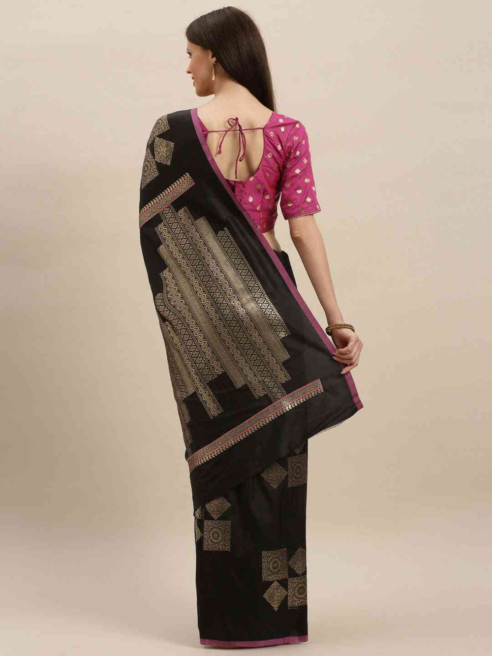 Stylish Kanjivaram Black Colour Silk Blend Saree