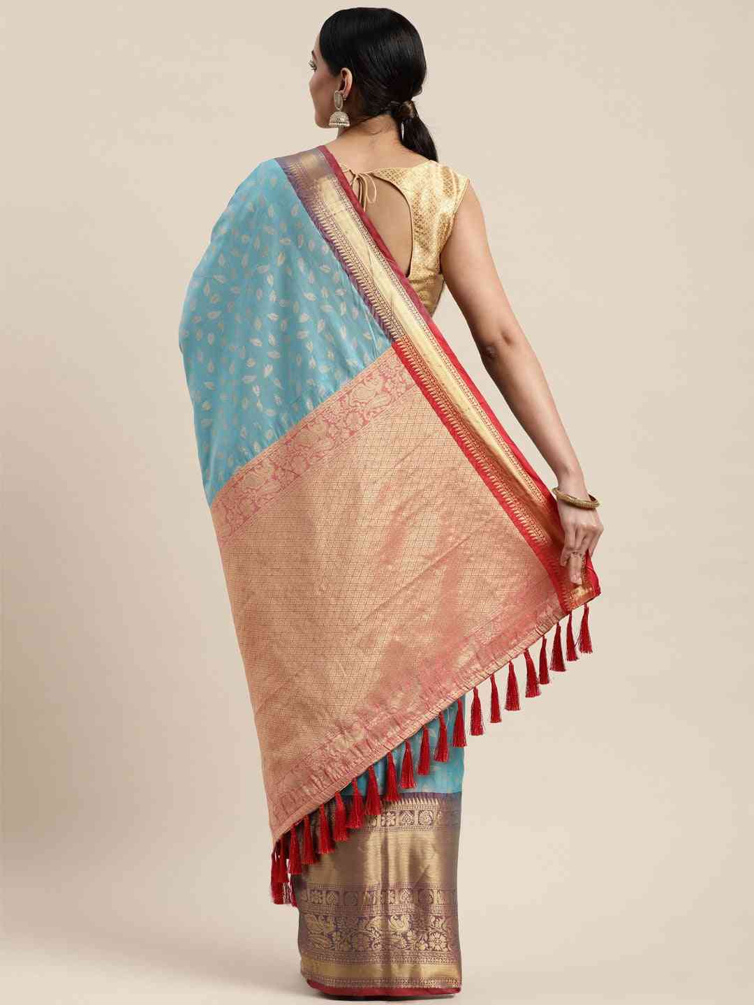 Banarasi Kanchi Pattu Saree with Ethnic Zari Motif Work