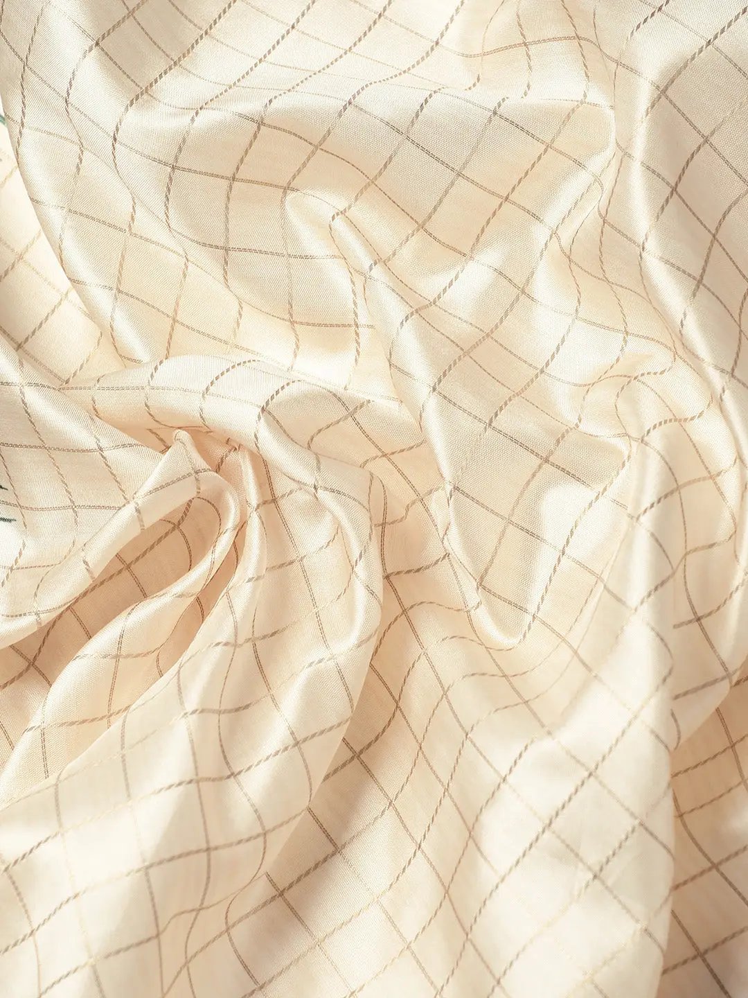 Banarasi Silk Gadwal Pattu Saree With Zari weaving