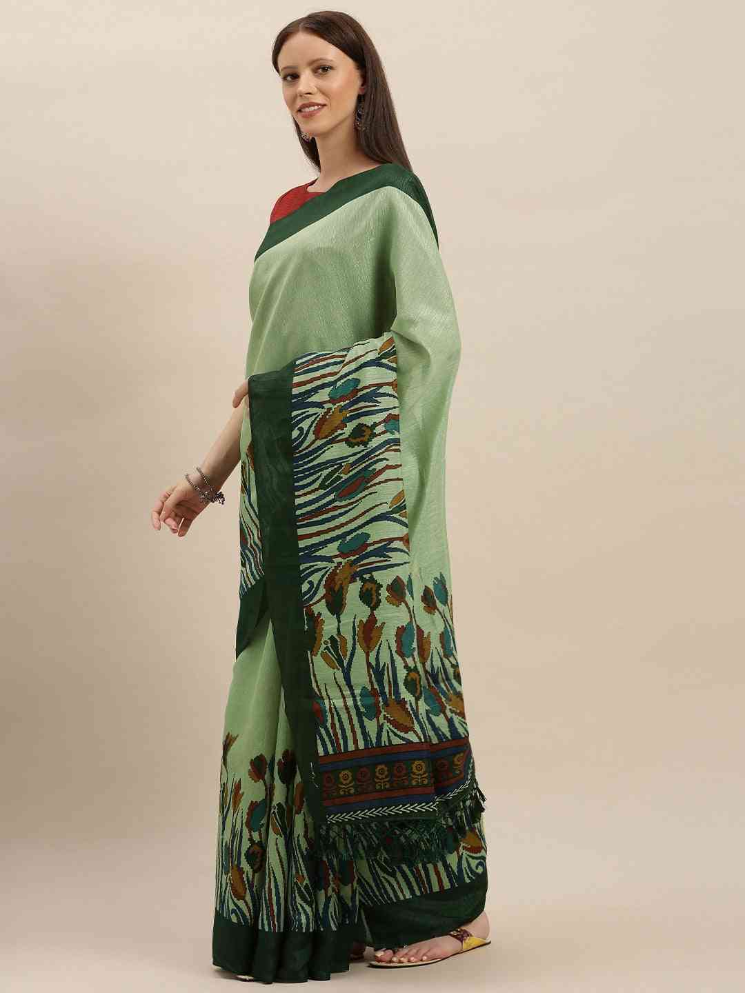 Latest Silk Saree With Solid Floral Print