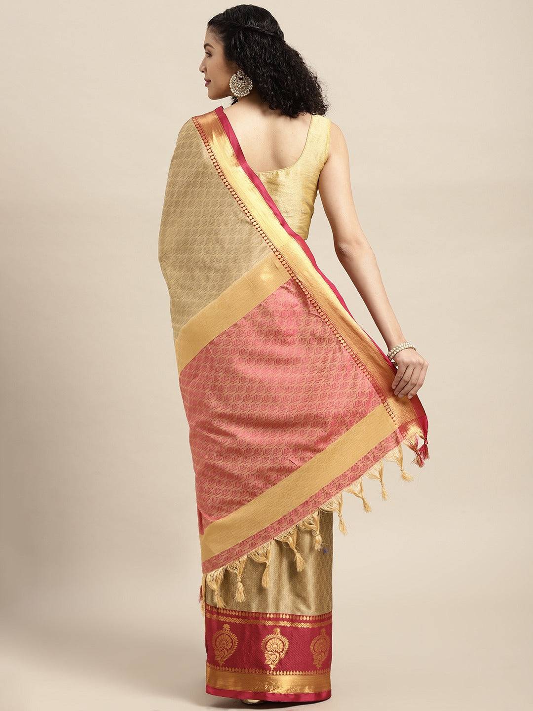 Uppada Cotton Silk Saree With Self Butti