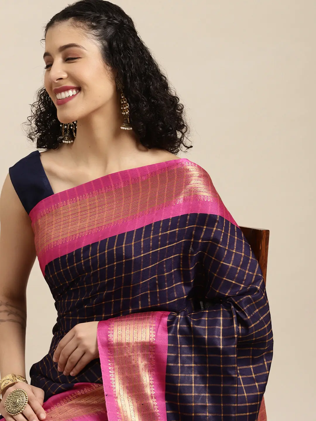 Uppada Cotton Silk Saree With Self Butti