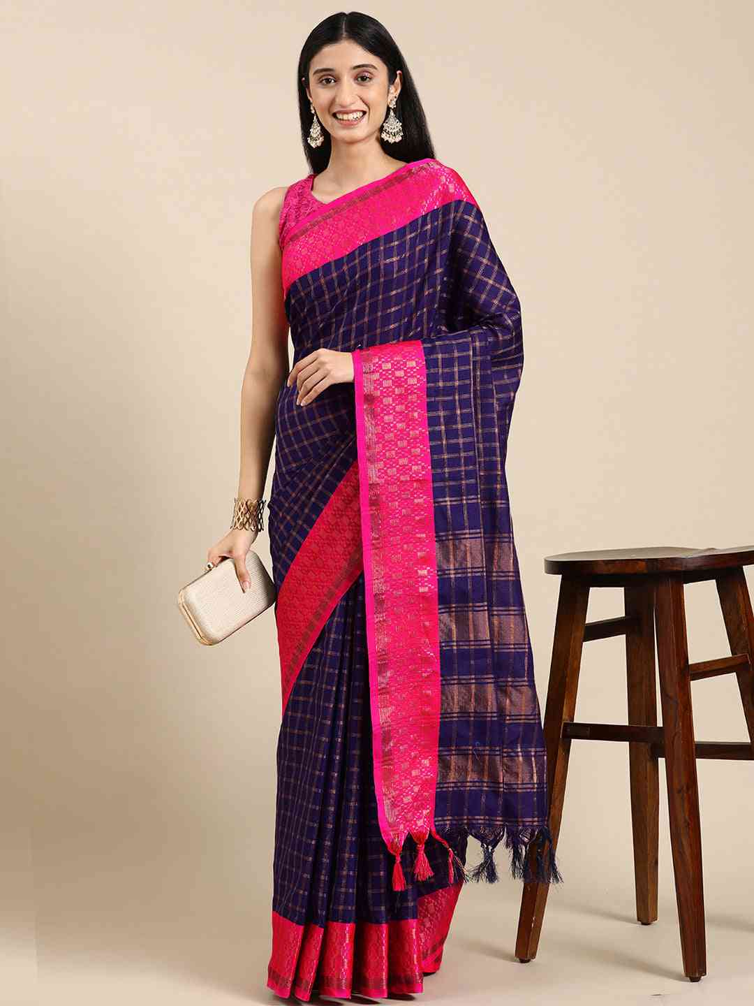 Small Chex Uppada Cotton Silk Saree