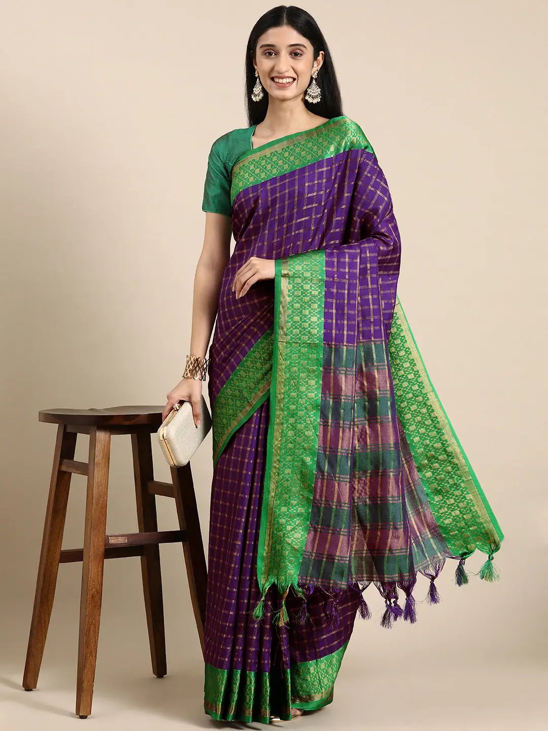 Small Chex Uppada Cotton Silk Saree