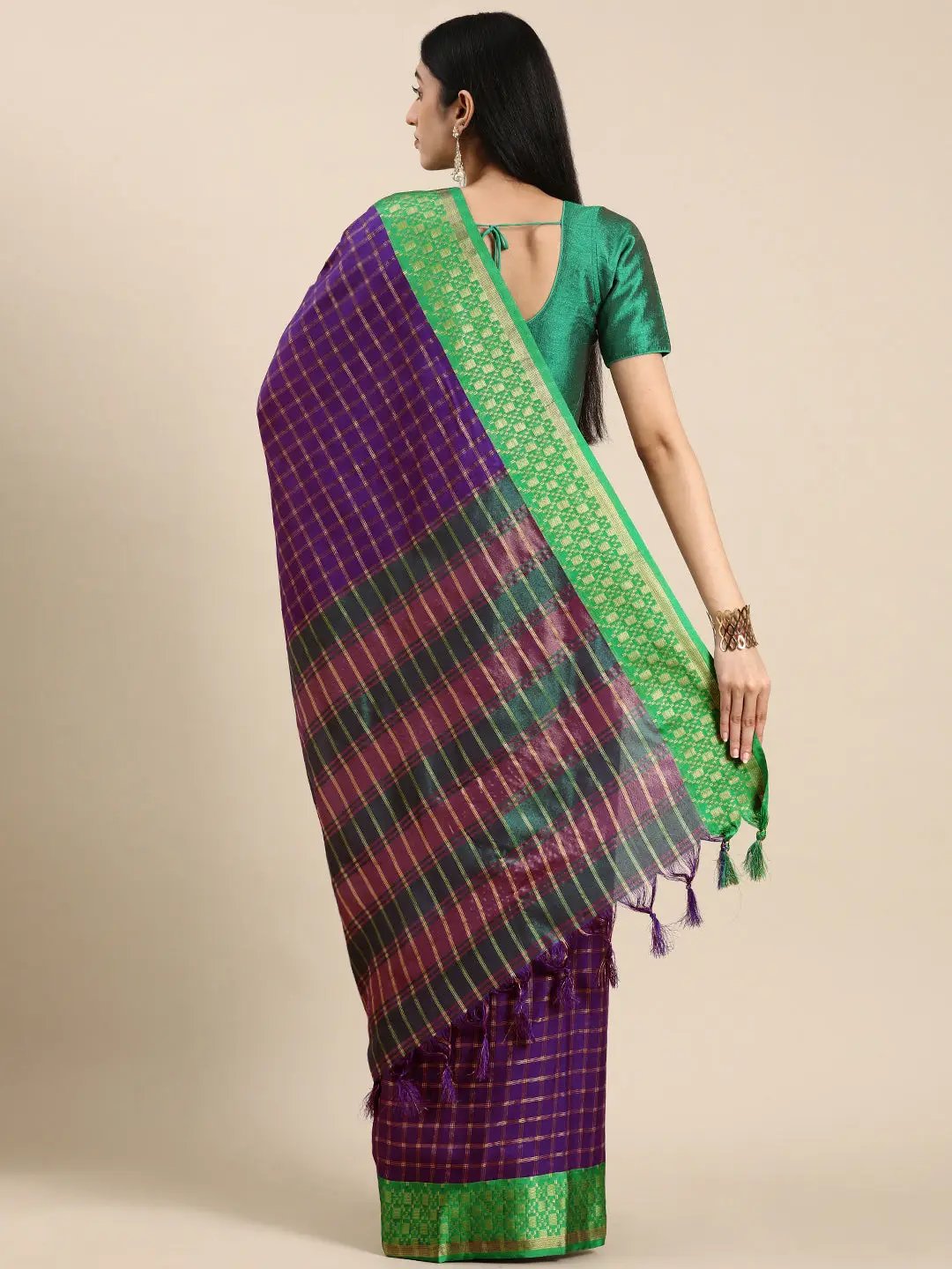 Small Chex Uppada Cotton Silk Saree