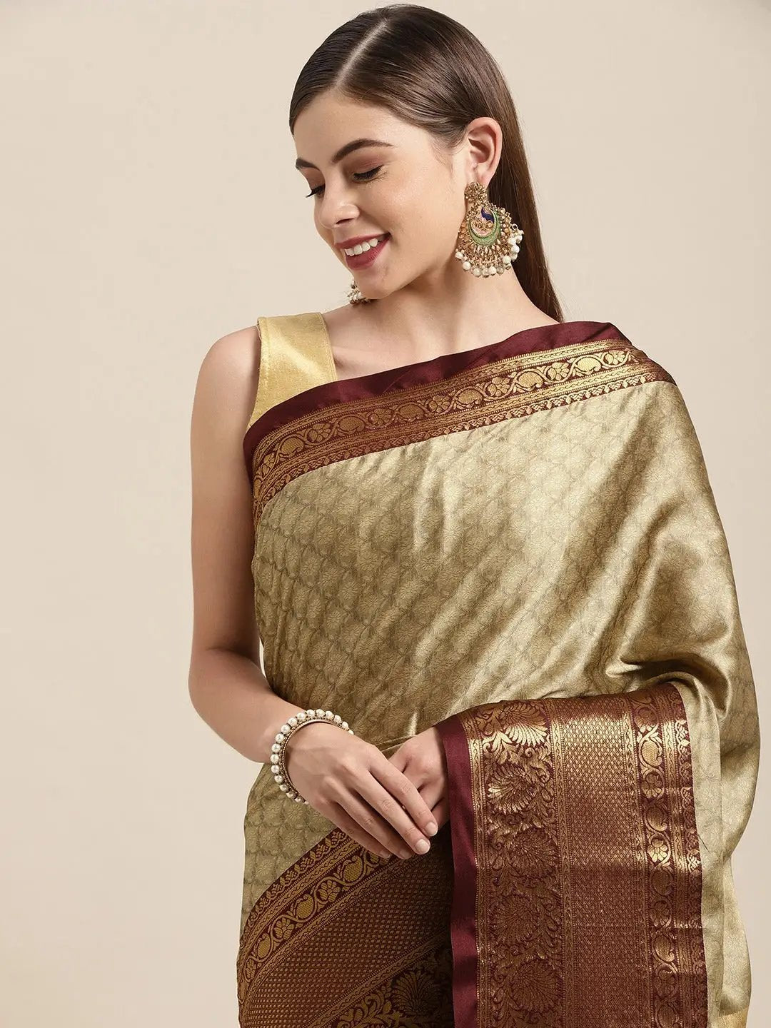 Uppada Cotton Silk Saree With Self Butti