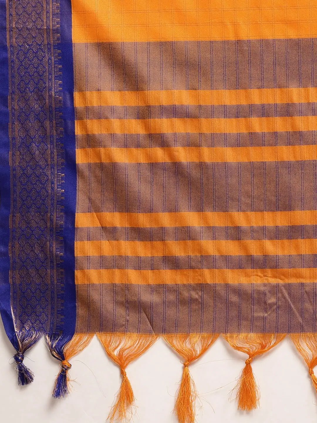 Uppada Cotton Silk Saree With Self Butti