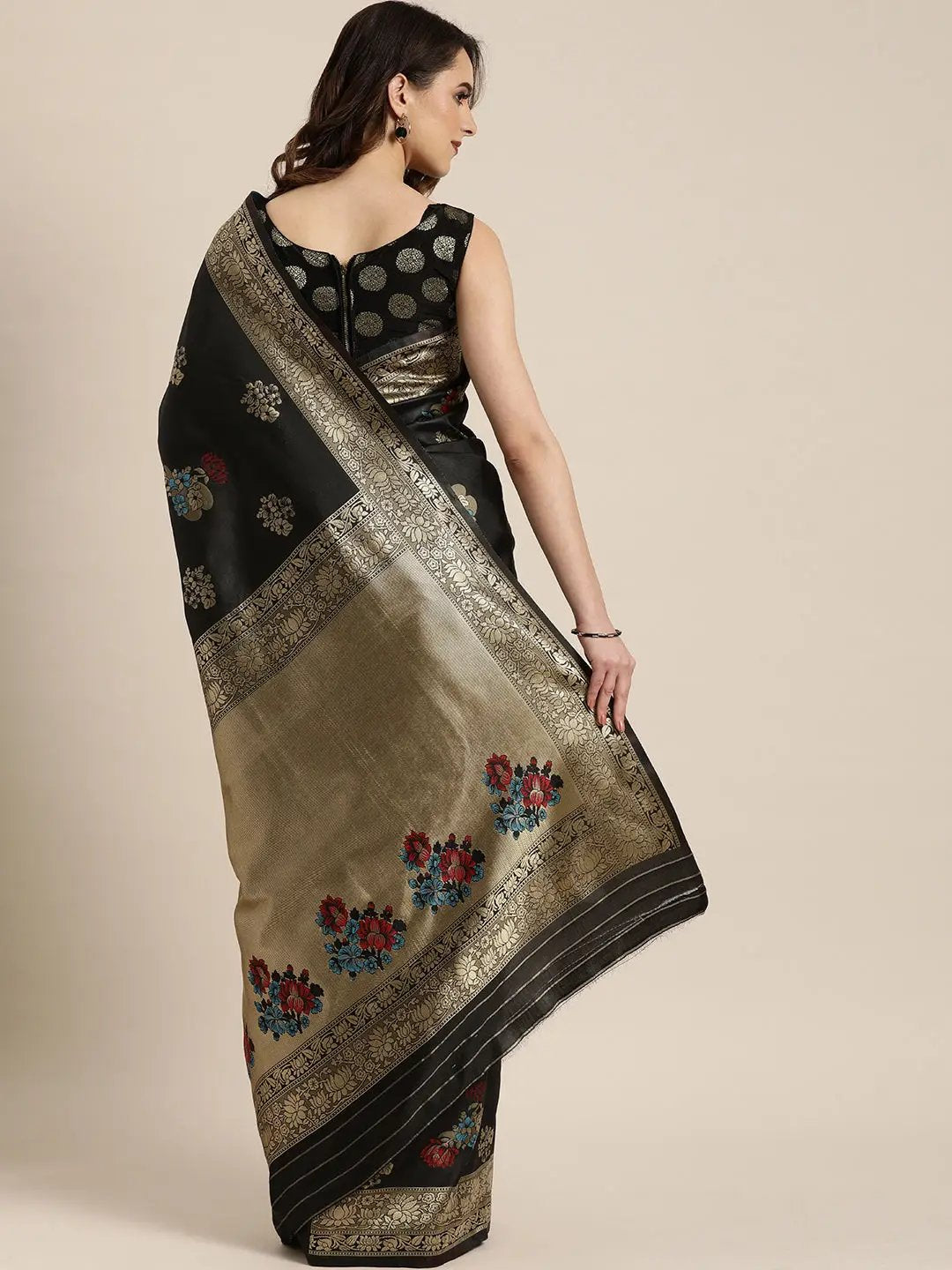 Stylish Silk Banarasi Saree With Woven Design