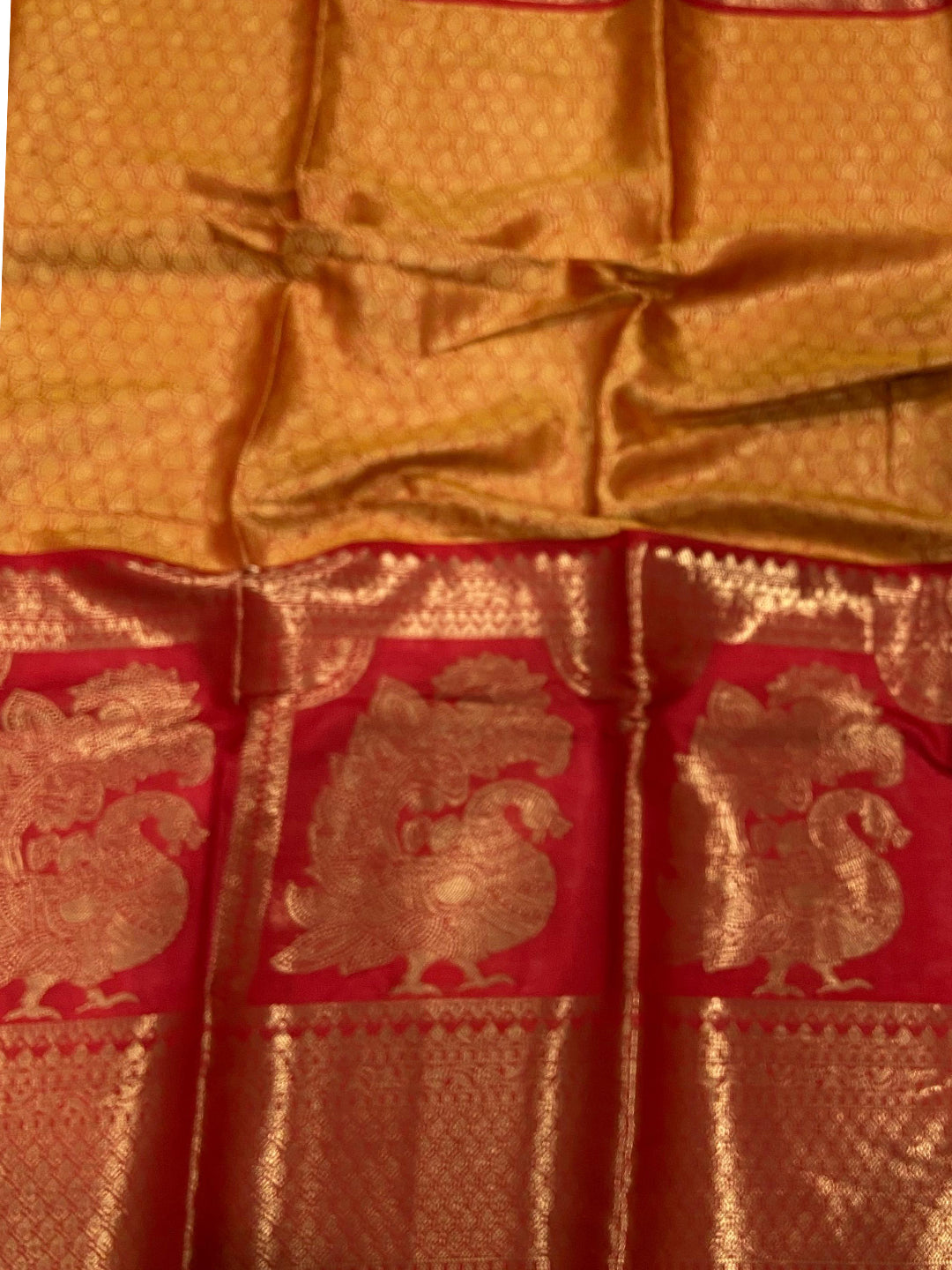 Cream Banarasi Silk Saree With Kanchi Pattu Border