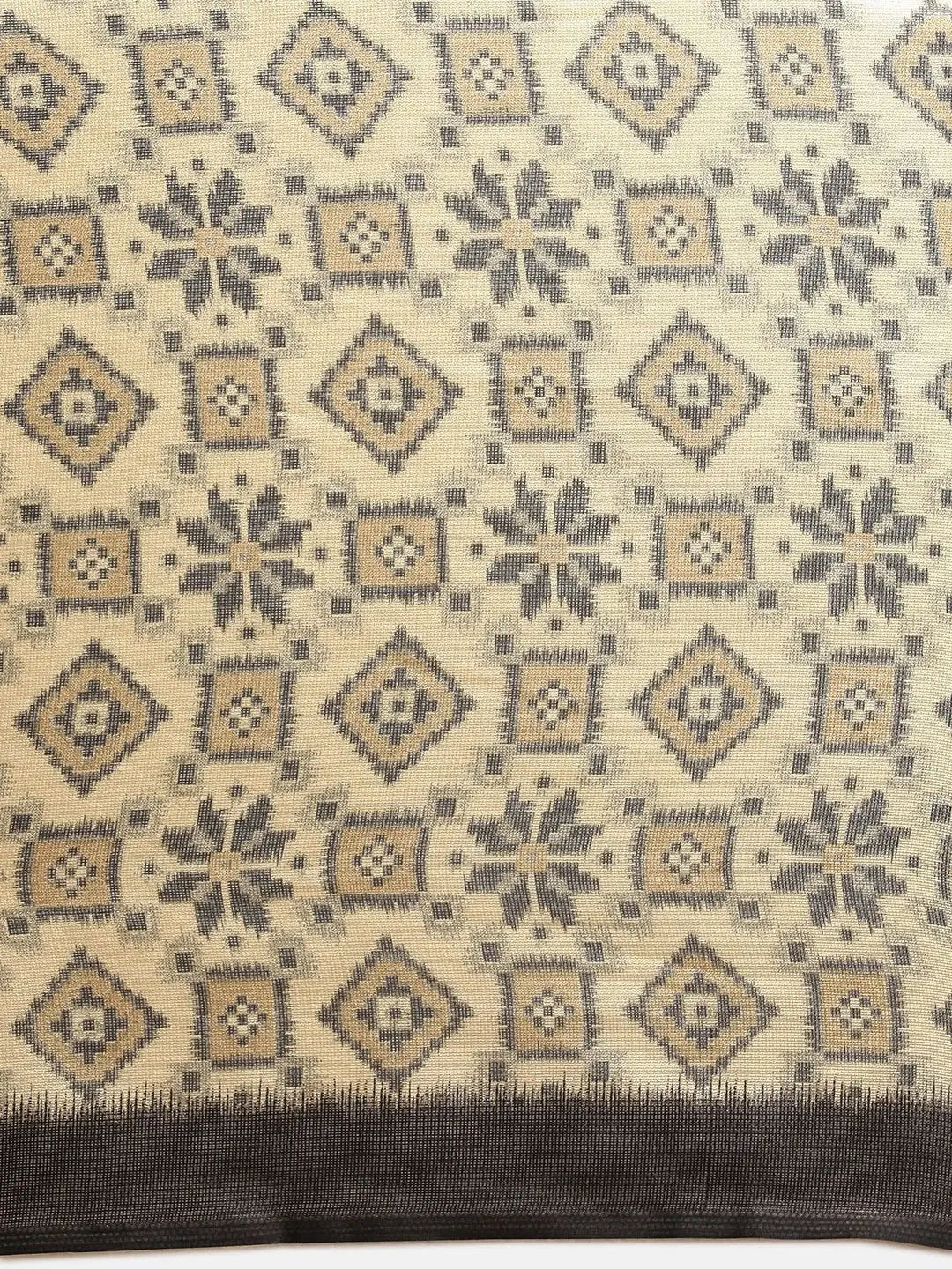 Stylish Patola Silk Saree With Ethnic Motifs Work