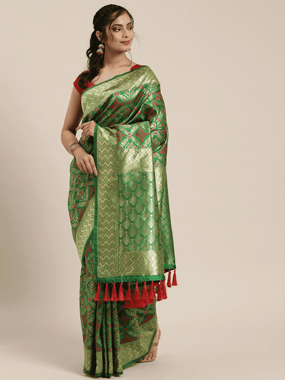 Exclusive Patola Silk Saree With Woven Design And Zari Work