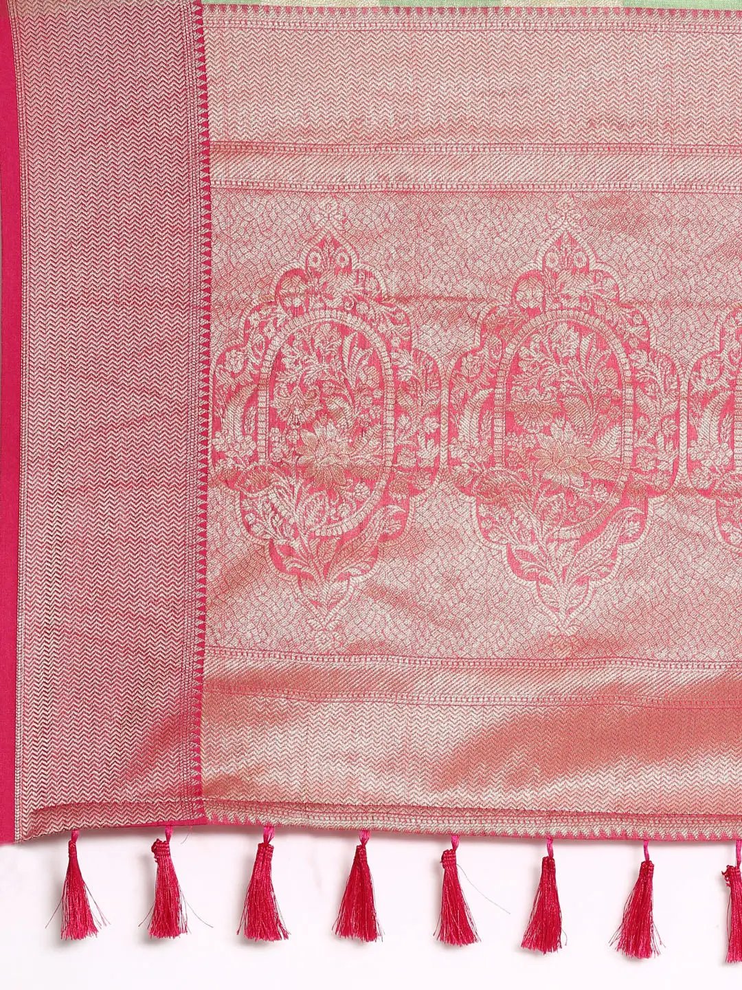 Soft Silk Kanjivaaram Saree With Ethnic Motif Border