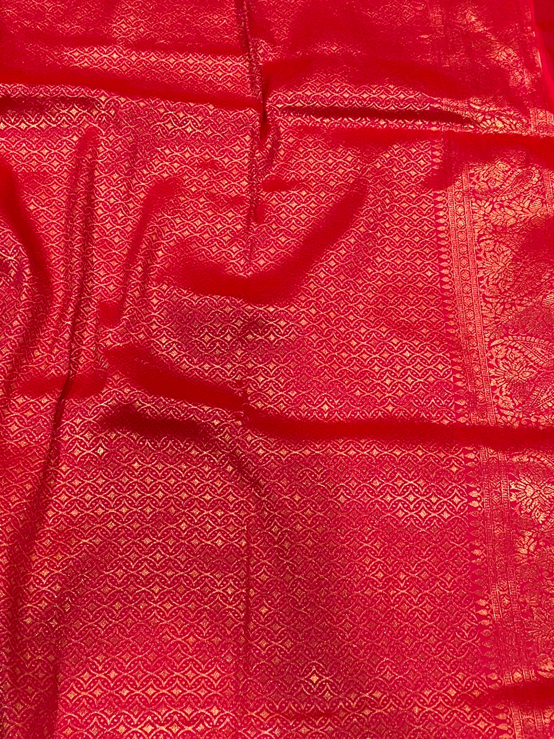 Golden Harmony Banarasi Silk Saree