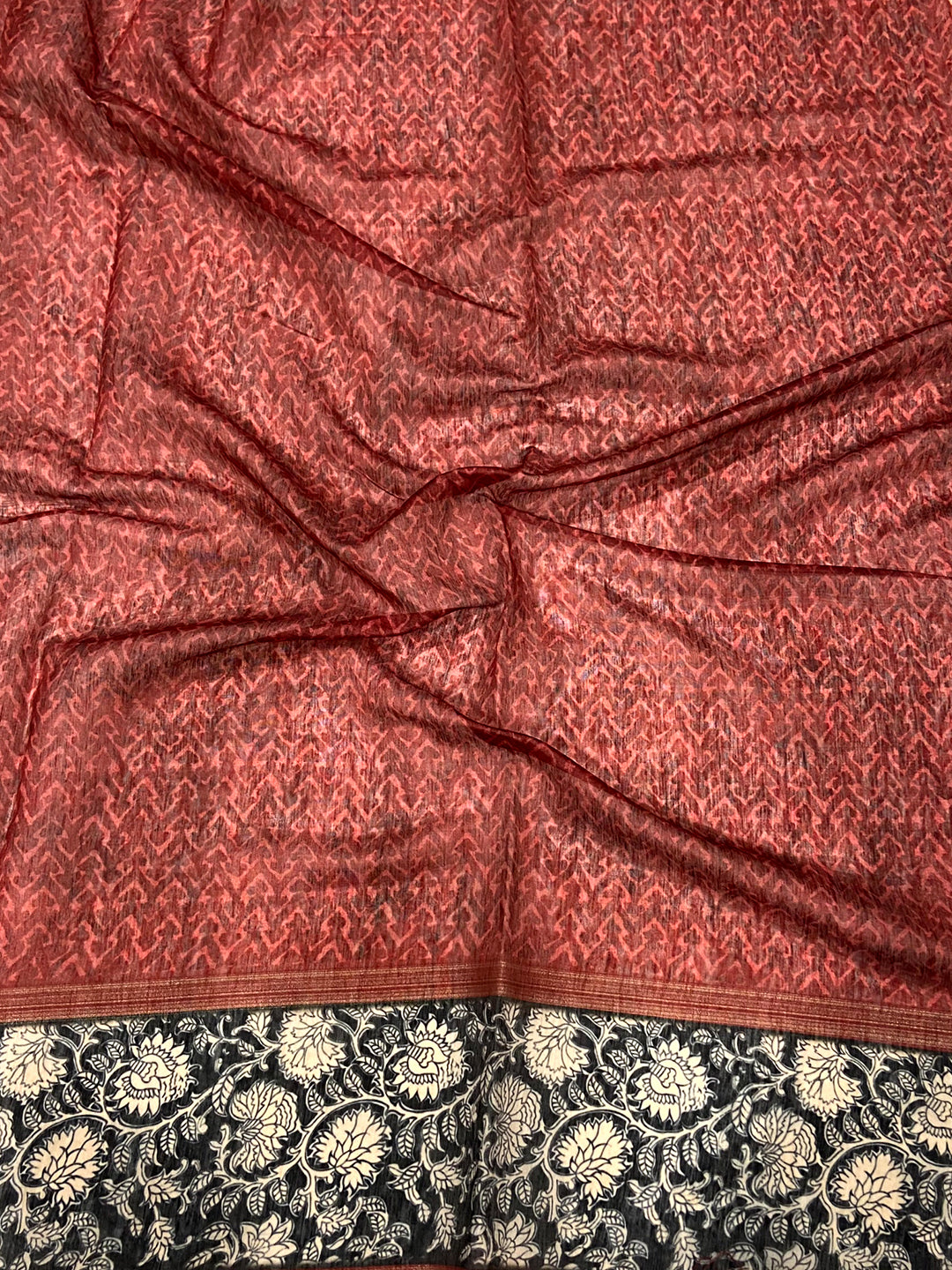 Red Chanderi Phulkari Zig-Zag Print Saree