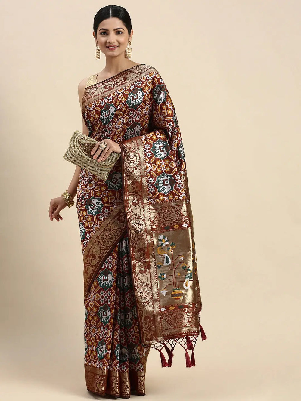 Patola Soft Silk Banarasi Saree With Zari border