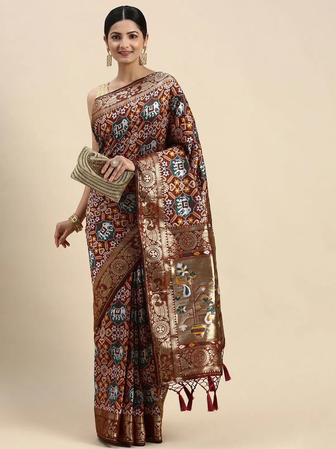 Patola Soft Silk Banarasi Saree With Zari border