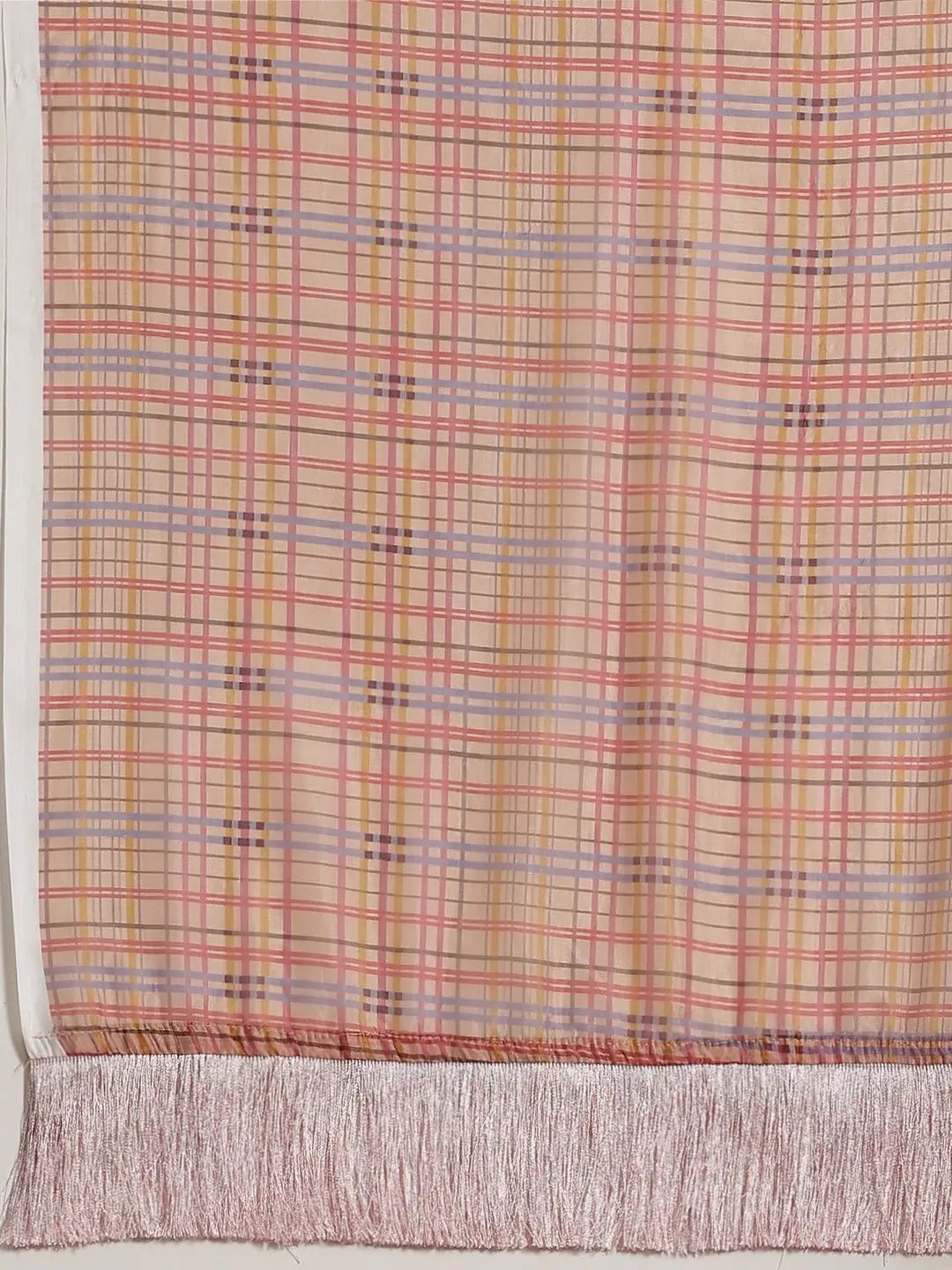 Latest Celebrity Checked Silk Saree With Resham Tassel