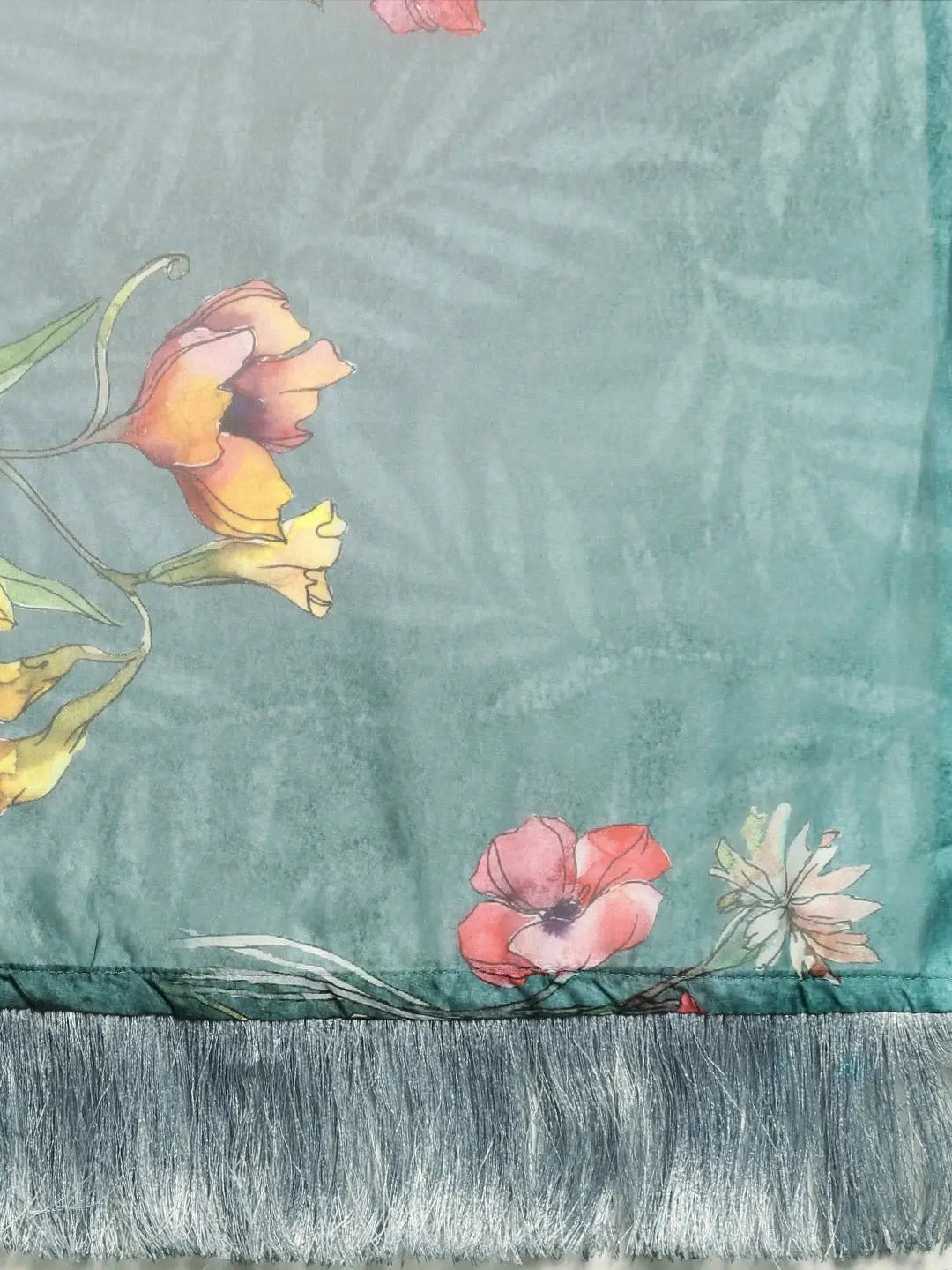 At Vastranand Celebrity Floral Silk Saree With Resham Tassel