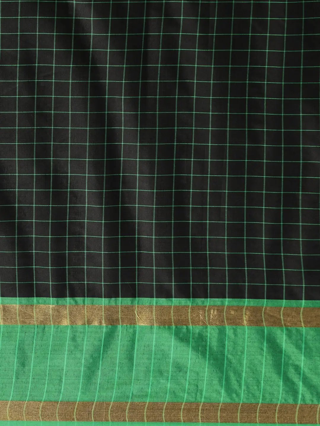 Stylish Uppada Checked Saree With Zari Border