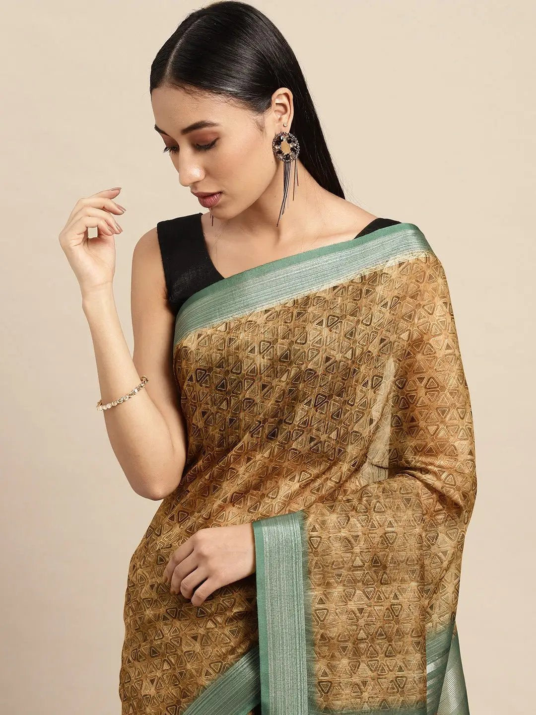 Exclusive Soft Linen Digital Print Festive Wear Saree