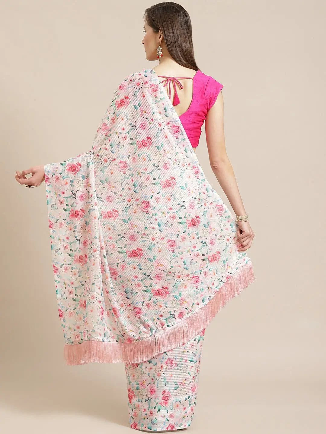 Vastranand Stylish Poly Chiffon Floral Digital Print Saree