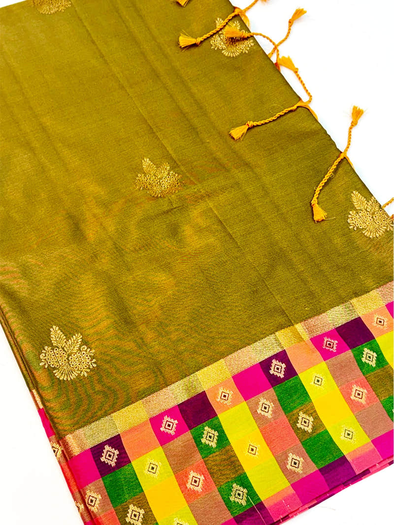 Green Soft Silk Paalum Pazhamum Border Saree