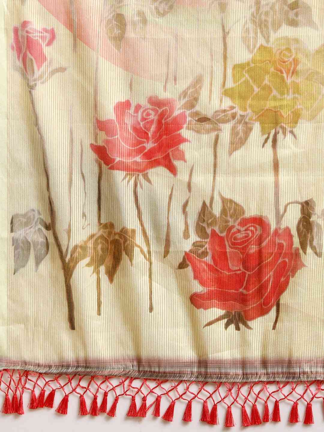 Exclusive Maheshwari Floral Printed Saree With Zari Border