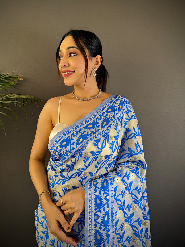 8 Saree Colours to Flatter Every Indian Skin Tone