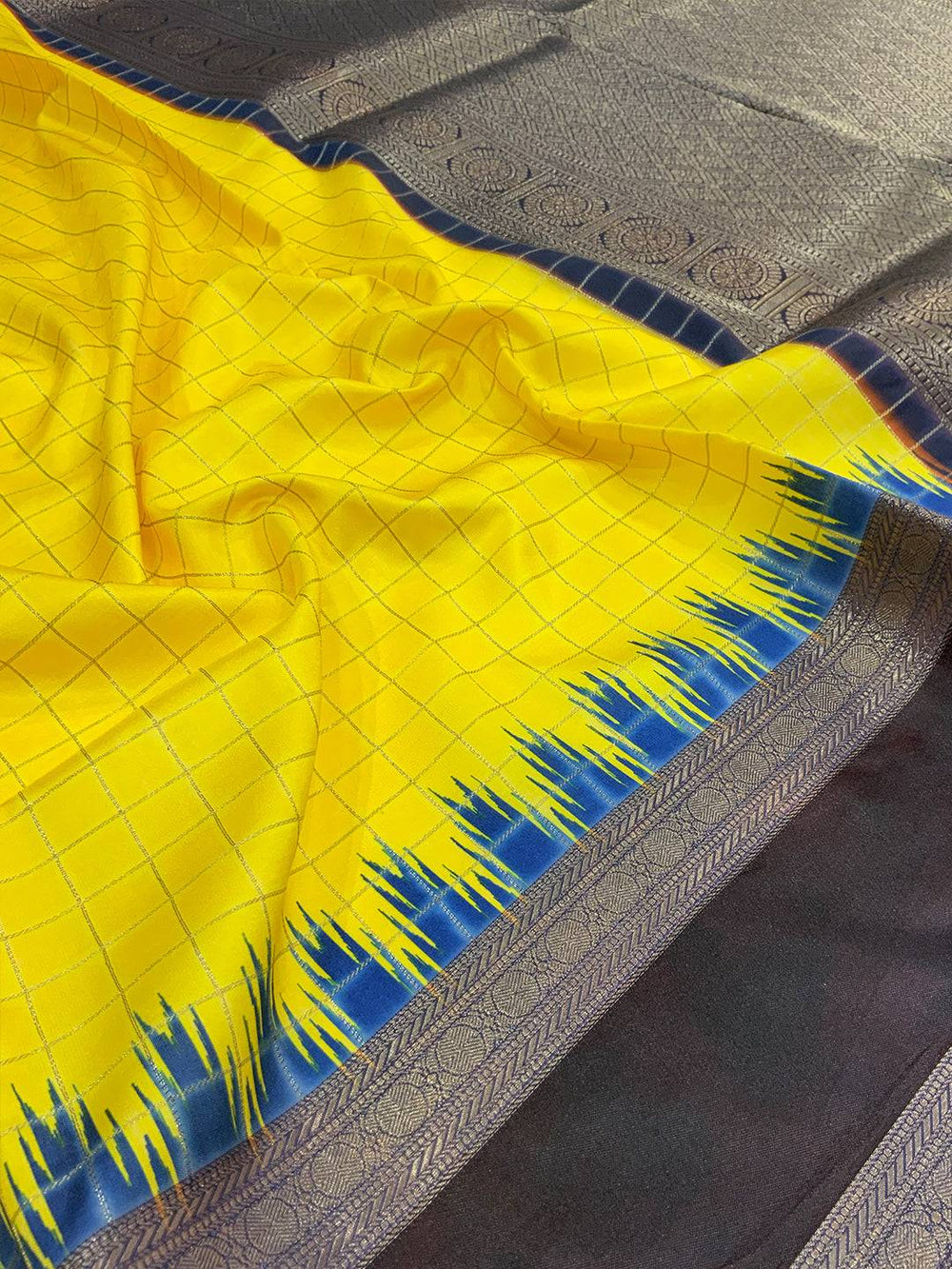 Royal Soft Silk Satin Chex Saree