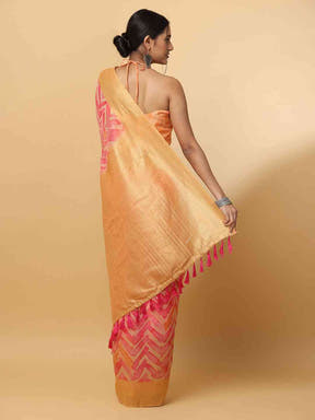 Slub Silk Digital Print Sarees With  Ethnic Motif Border